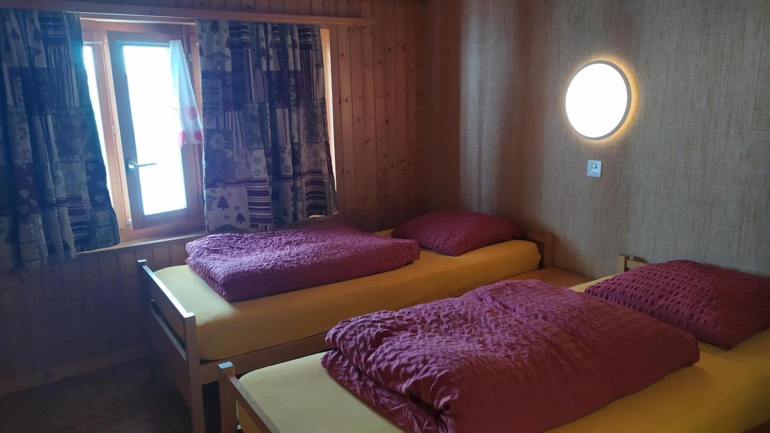 Hostel Petit Velan - Coworking & Coliving Bourg-Saint-Pierre Zewnętrze zdjęcie